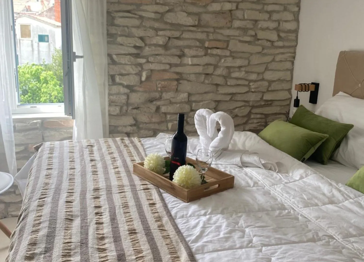 アパート スプリトCozy Seaview Retreatアパートメント